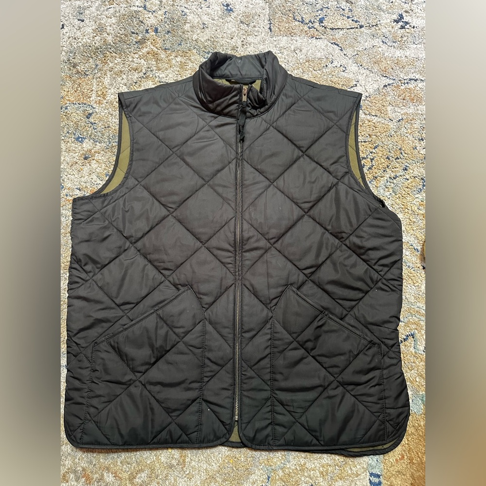J. Crew Men's Black Quilted Vest, Size L